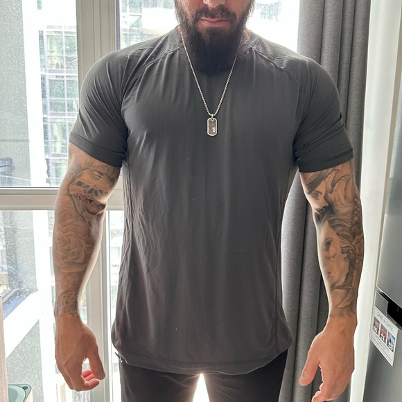 Perfect Condition Dark Grey Lululemon - Picture 1 of 3